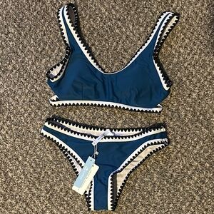NWT Cupshe Blue and White Bikini Set - S